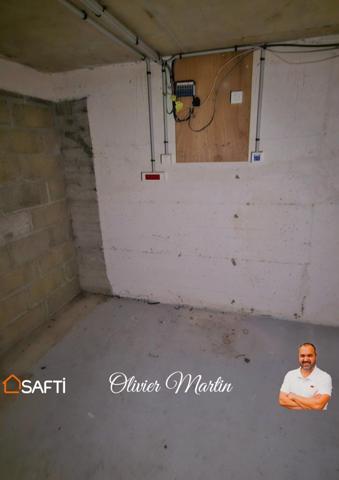 Opportunité Investissement : Ancien Local de La Poste à fort potentiel