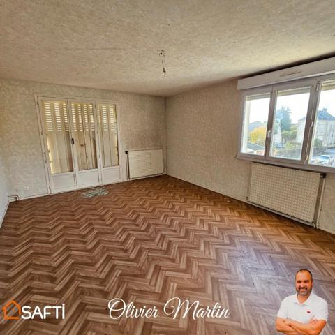 Opportunité Investissement : Ancien Local de La Poste à fort potentiel