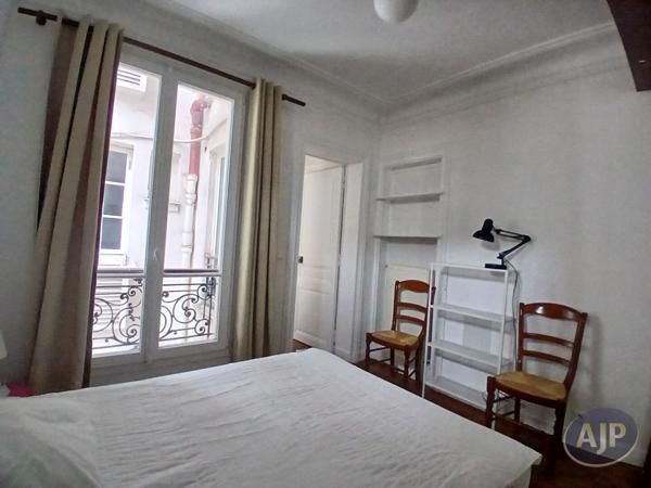 Location appartement Paris 16eme : 2 350 € - AJP Immobilière Passy Paris 16