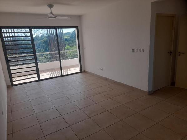Appartement T2 41.52 m2 Secteur Rémire éco quartier Vidal