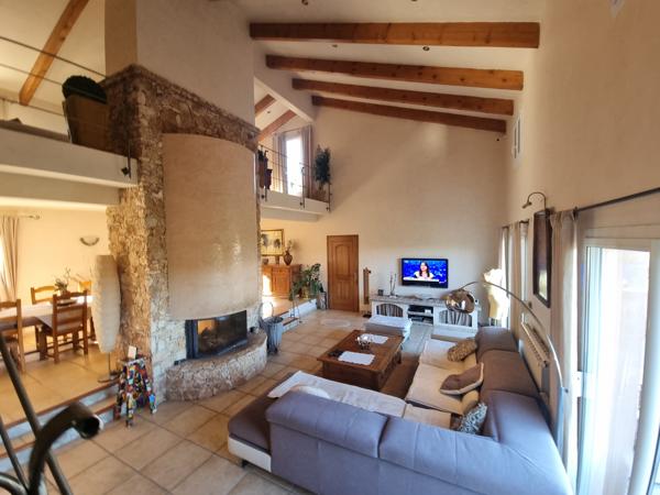PROPRIÉTÉ D’EXCEPTION 239 m² – 2,3 HECTARES