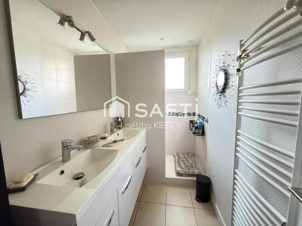 Maison 4 pièces 3 chambres