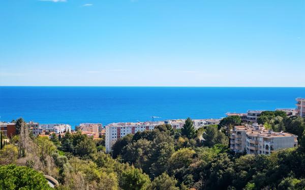 Appartement à vendre    3 pièces • 52 m2 Nice