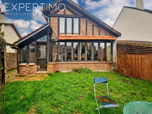 Massy (91300) Maison principale + Maison en lot arrière édifiée sur une parcelle de 387 m²