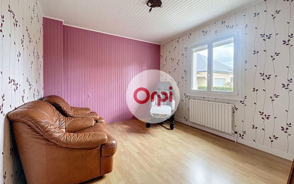 Maison à vendre    5 pièces • 103,96 m2 Questembert