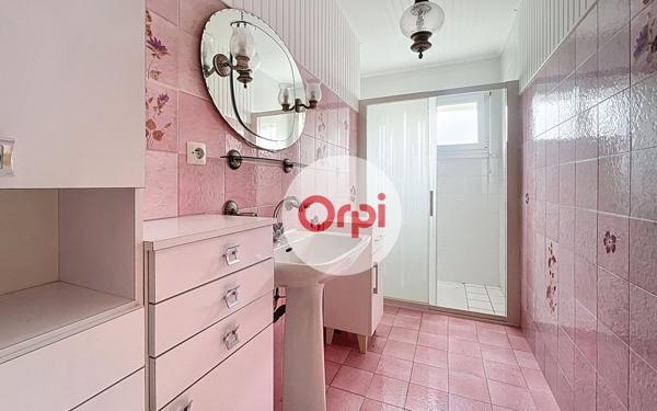 Maison à vendre    5 pièces • 103,96 m2 Questembert