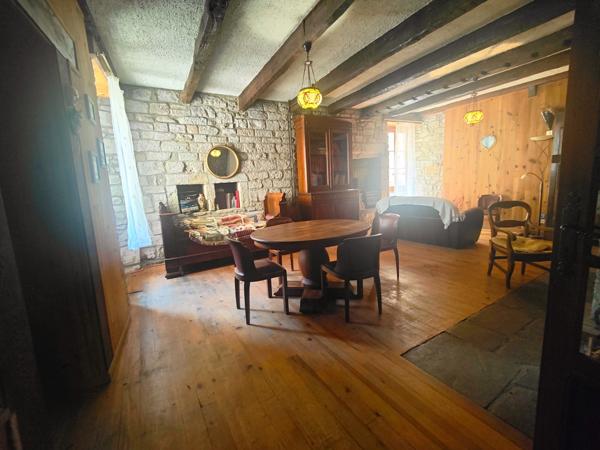 Immeuble à vendre CEILHES ET ROCOZELS (34)