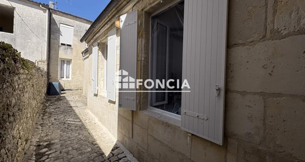 À vendre Studio 21.01 m² - Rochefort 17300