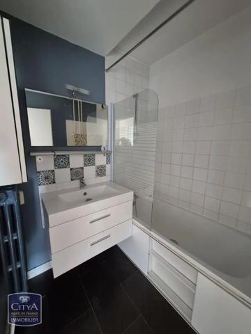 Appartement à louer 3 pièces 60.11m² Lys-lez-Lannoy (59390)
