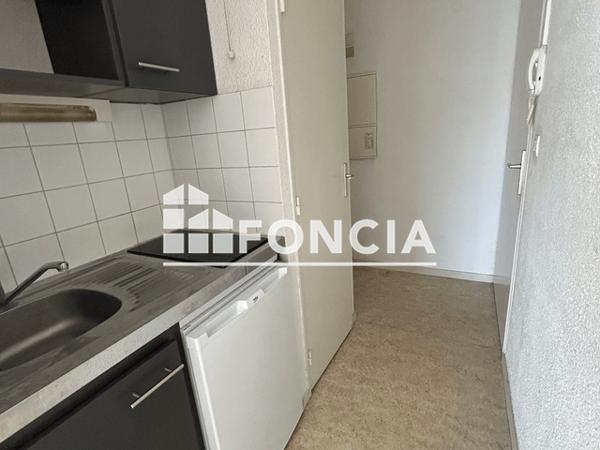 Location Studio 21.85 m² - Niort 79000