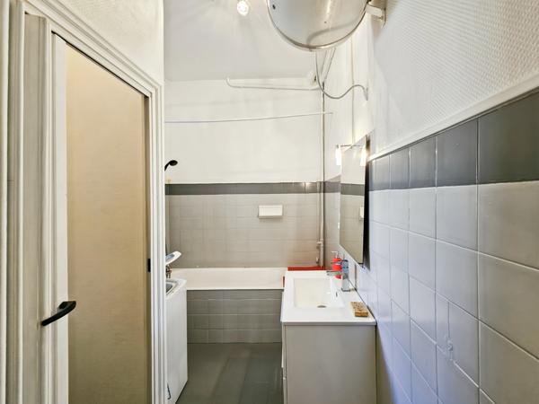 Appartement à vendre 2 pièces BAGNERES DE LUCHON (31)