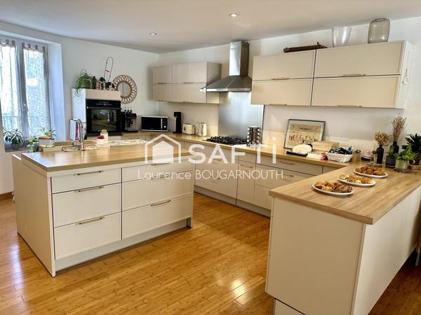 Maison 5 pièces 144 m² - double Garage et Terrasse