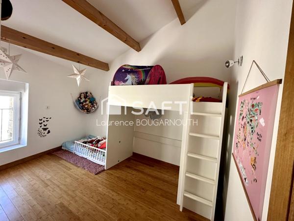 Maison 5 pièces 144 m² - double Garage et Terrasse