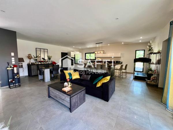 Villa neuve sur secteur calme