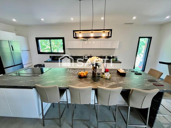 Villa neuve sur secteur calme