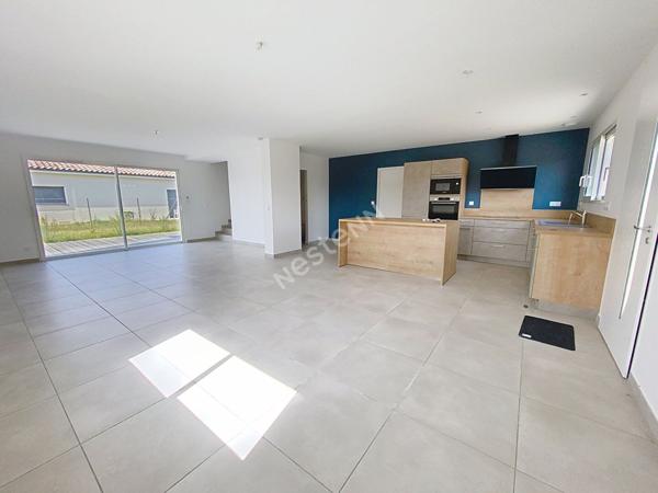 Maison neuve 3 chambres 114 m² avec garanties proche de Montauban