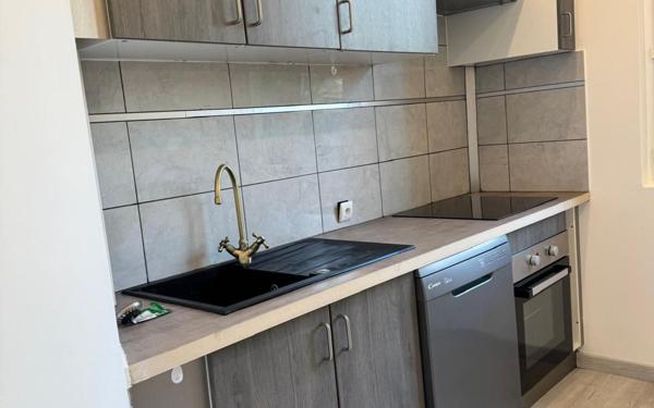 Appartement à louer    2 pièces • 47,11 m2 Nice