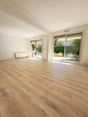 Toulon (83100) Toulon // 3-4 pièces // Rez-de-jardin SUD avec terrasse exceptionnelle au calme absolu // PARKING