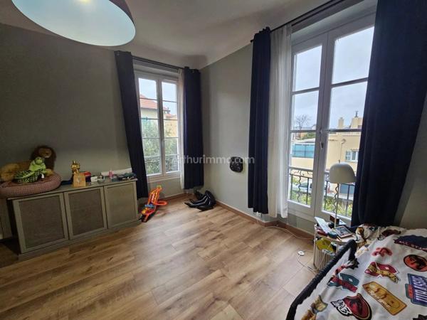 Vente Maison de ville 10 pièces 315 m2 à Draguignan