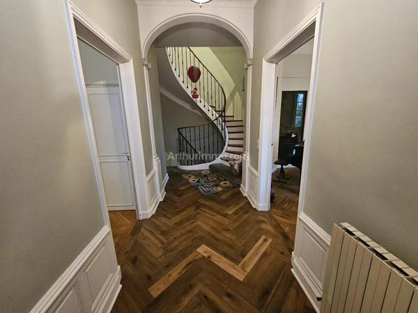 Vente Maison de ville 10 pièces 315 m2 à Draguignan