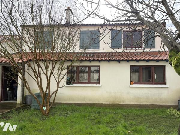 MAISON D'HABITATION PROCHE ECOLE PRIMAIRE, COLLEGE et CABINET MEDICAL