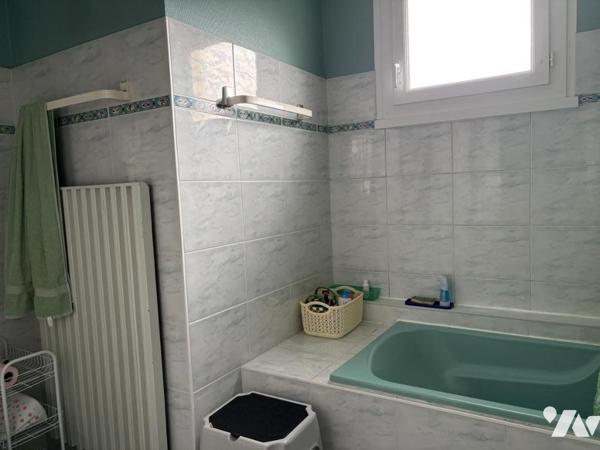 MAISON D'HABITATION PROCHE ECOLE PRIMAIRE, COLLEGE et CABINET MEDICAL