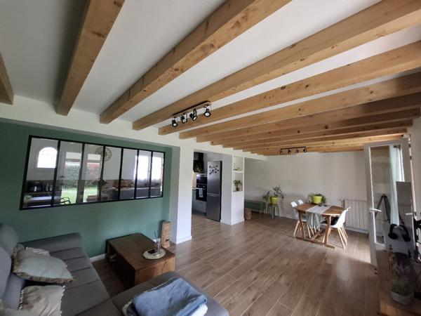 Maison T4 plein-pied très lumineuse sans vis-a-vis sur 1010 m2