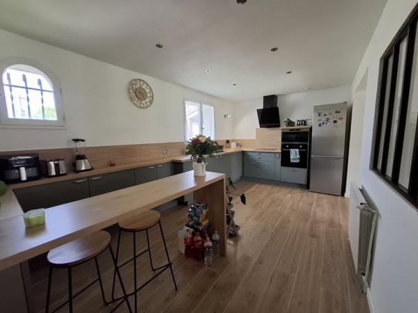 Maison T4 plein-pied très lumineuse sans vis-a-vis sur 1010 m2