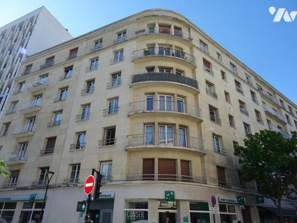 APPARTEMENT A VENDRE à COURBEVOIE (92400)