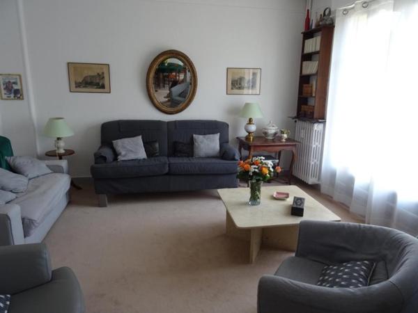 APPARTEMENT A VENDRE à COURBEVOIE (92400)
