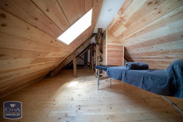 Maison à louer 6 pièces 190.62m²