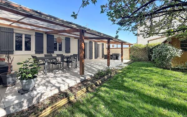 Maison à vendre    4 pièces •  La Rochelle
