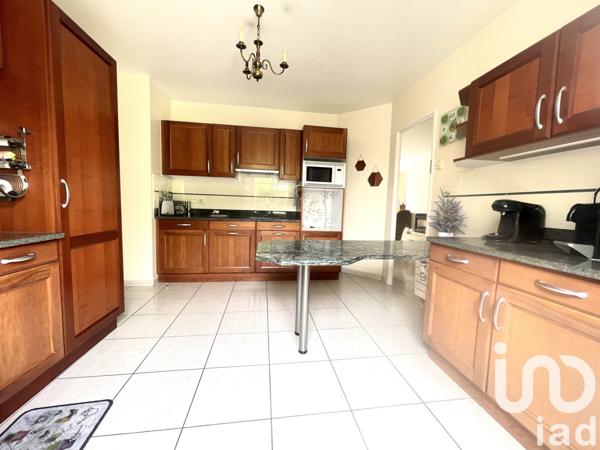 Maison à vendre 6 pièces 148 m² Mandres-les-Roses