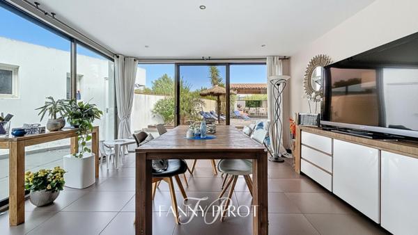 Exceptionnelle villa de 205m² + terrain constructible à Saint-Cyprien