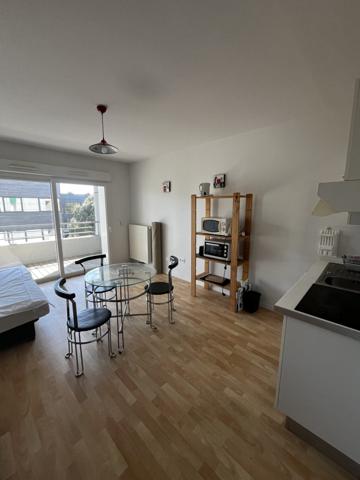 T1 loué en meublé au coeur du quartier des Minimes