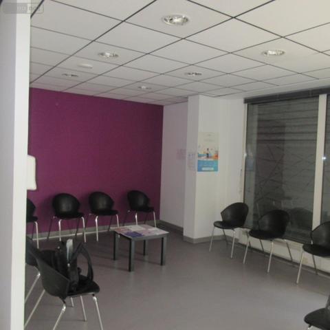 Fonds et/ou murs commerciaux à vendre à Hénin-Beaumont dans le Pas-de-Calais (62110), ref : 62034-3941   
Centre