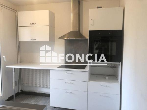 Location Appartement 4 pièces 61.17 m² - LE ROCHEPLEINE Le Fontanil 38120