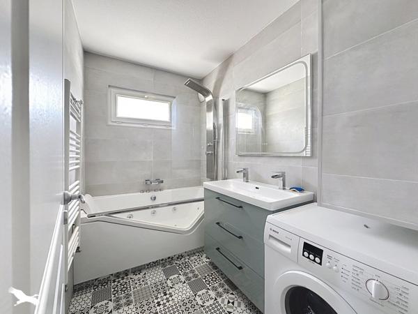 Appartement à vendre 317 700 € Bordeaux 4 p 89 m² DPE C