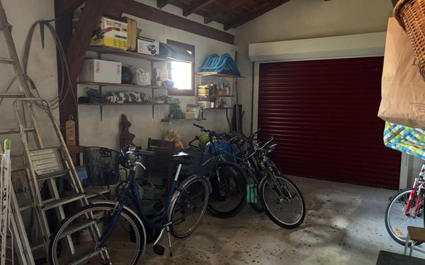 Maison à vendre    4 pièces •  Léon