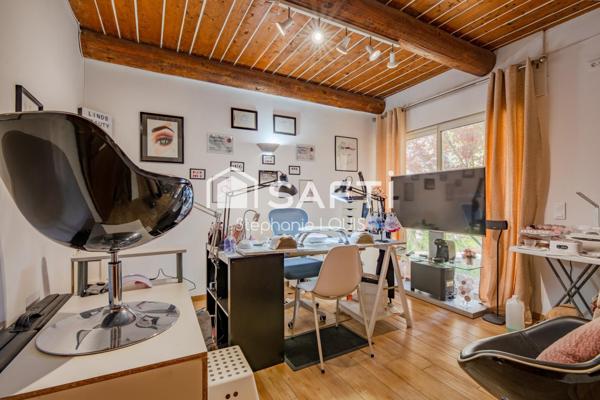 SOMPTUEUSE BATISSE PROVENCALE  AVEC VUE EXCEPTIONNELLE