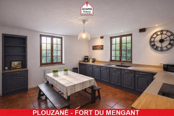 A VENDRE - PROPRIETE DE CHARME T7 AVEC VUE MER 1ER PLAN - SURFACE DE 190M² SUR UN TERRAIN DE 1.5 HA - 4/5 CHAMBRES - EXCEPTIONNEL