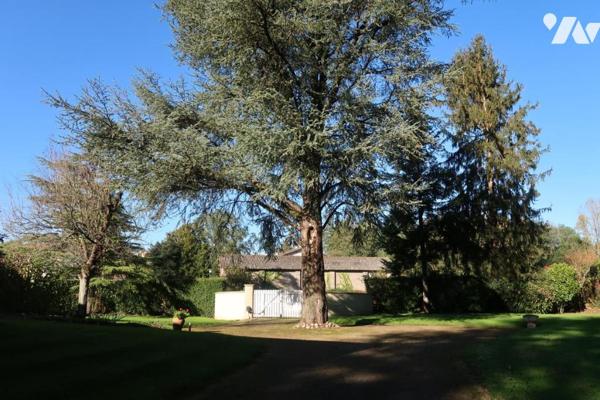 CERIZAY, MAISON D'HABITATION DE GRAND CONFORT SUR SOUS-SOL COMPLET.