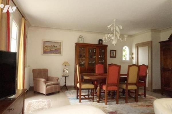 CERIZAY, MAISON D'HABITATION DE GRAND CONFORT SUR SOUS-SOL COMPLET.