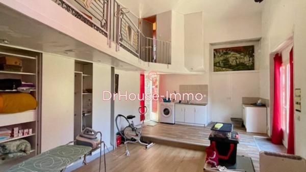 Bien immobilier à vendre 10 pièces de 200 m²