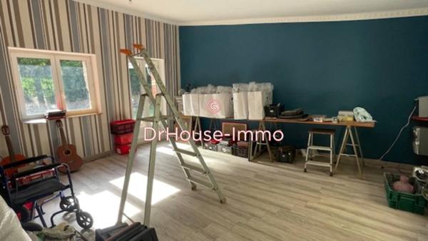 Bien immobilier à vendre 10 pièces de 200 m²