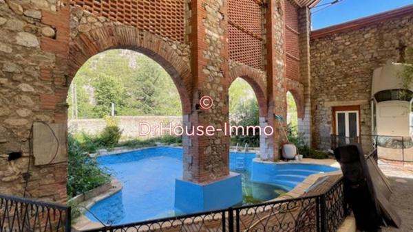 Bien immobilier à vendre 10 pièces de 200 m²