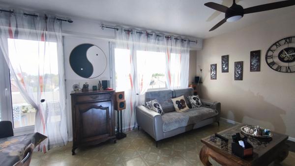 Superbe appartement 4 pièces avec ses deux chambres totalement rénové et son garage à Erstein