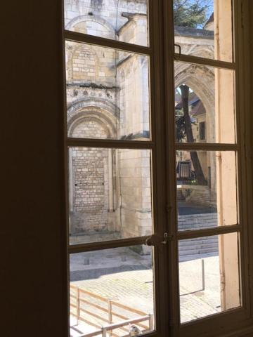 Appartement La Charité Sur Loire 3 pièce(s) meublé