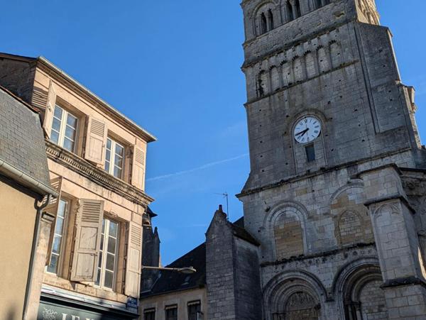 Appartement La Charité Sur Loire 3 pièce(s) meublé