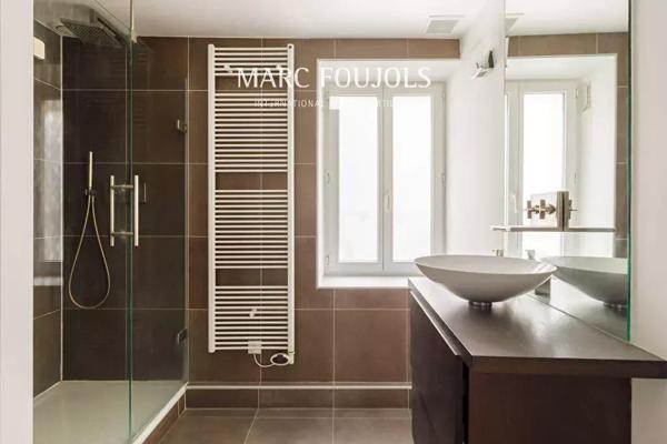 Paris VI – Saint-Germain-des-Prés – Deux pièces en étage élevé